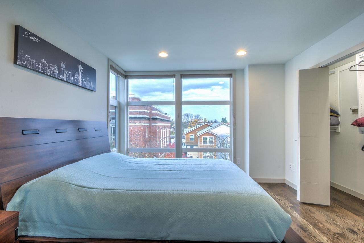Modern Home With Rooftop Oasis Seattle Dış mekan fotoğraf