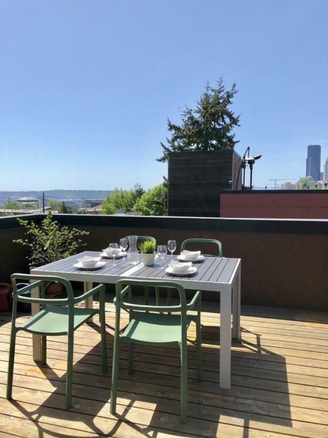 Modern Home With Rooftop Oasis Seattle Dış mekan fotoğraf